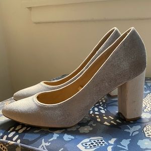 Old navy Suade block heels